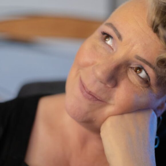 Meet your Posher, Patty - Picture 2 of 5